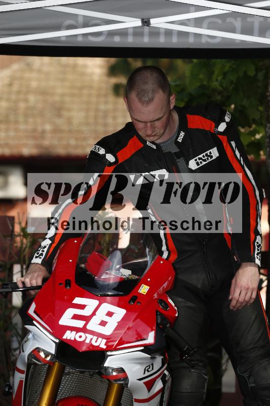 /10 20.04.2026  Pluess Moto Sport ADR/Impressionen